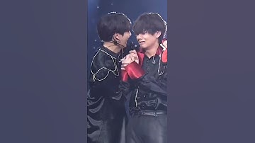 Taehyung fake cry 😂#bts #v #taekook