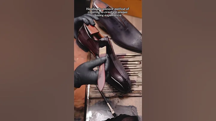 Gifennse Grey Oxford Coloring Process | Handmade Leather Magic L  #leather #shoes #handmade