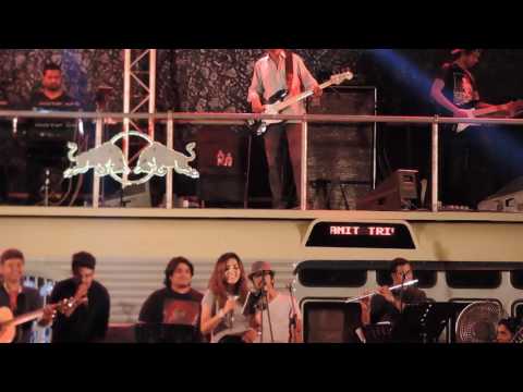 pareshaan---ishaqzaade-|-amit-trivedi,-neeti-mohan-live-at-itpl-bangalore,-29th-april-2016