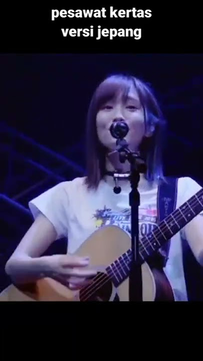 pesawat kertas versi Jepang keren mana sama JKT48.