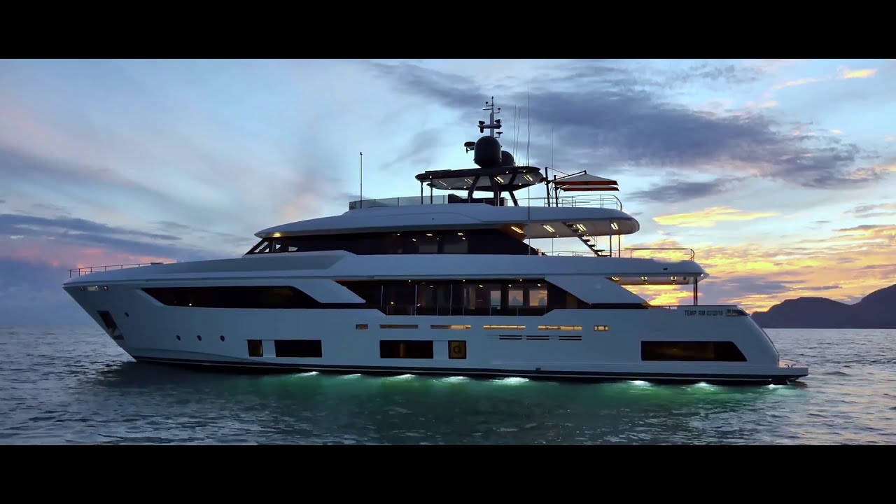 Diplomat - Kebuka Ngufotore Feat' Gisa Cyinganzo (Official Video)