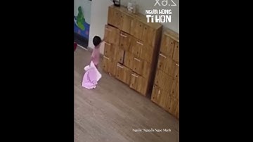 Rất tự lập, buồn ngủ thì tự đi ngủ, không mè nheo, đòi ru | Người Hùng Tí Hon #hanhtinhtihon