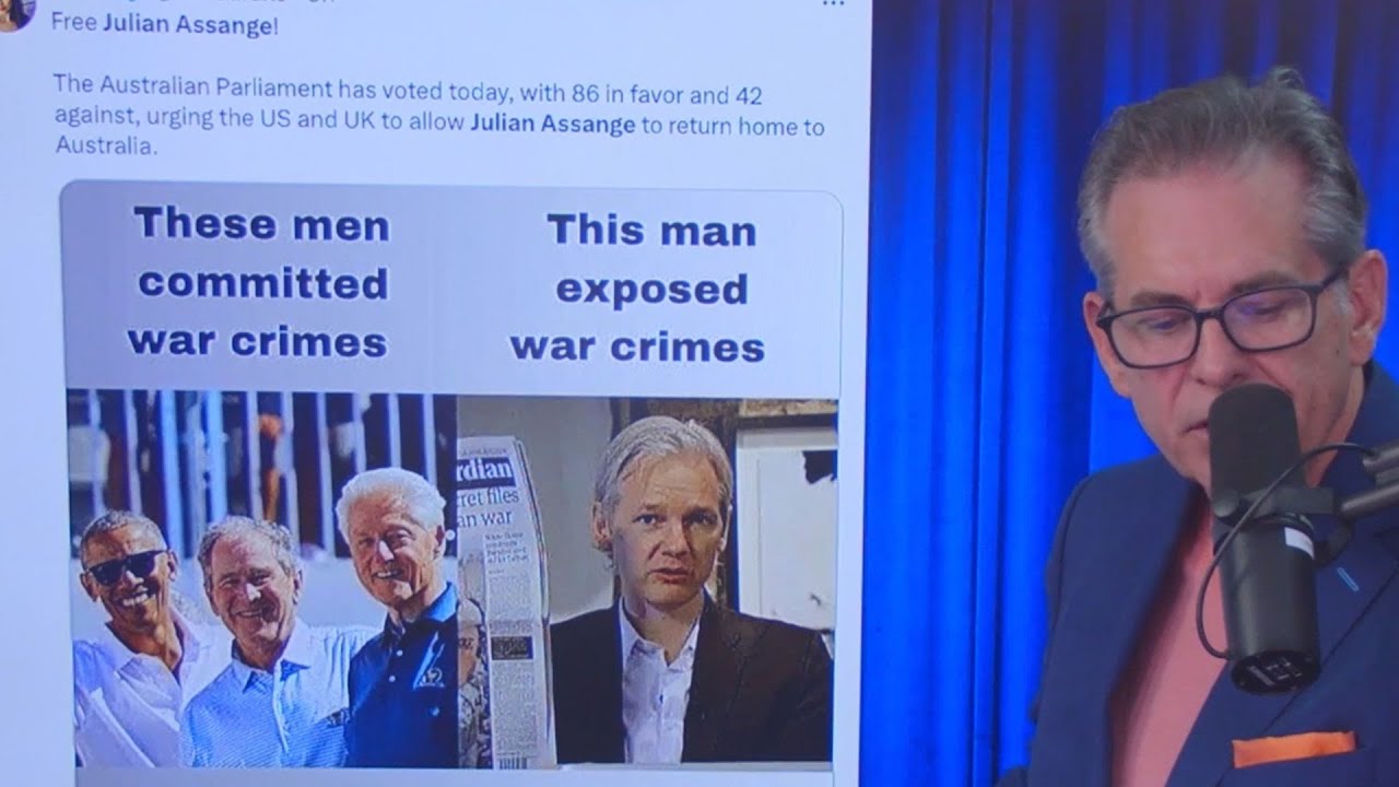 #JulianAssange