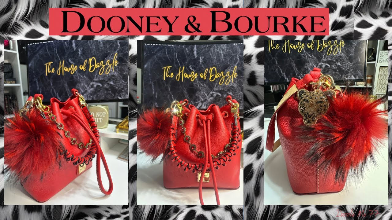 What’s in my bag? Dooney & Bourke Lucca leather drawstring crossbody bag❤️🎁