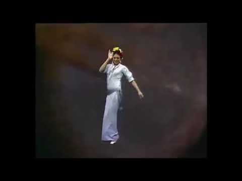 Fifi Abdou Bailando Saidi