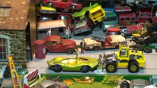 Wreckers Yard ~  1/64 scale Diecast   Cars and Trucks    Restoration Yard