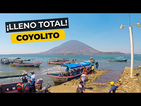 ¡LLENO TOTAL! en el MUELLE DE COYOLITO Así es el verano en HONDURAS