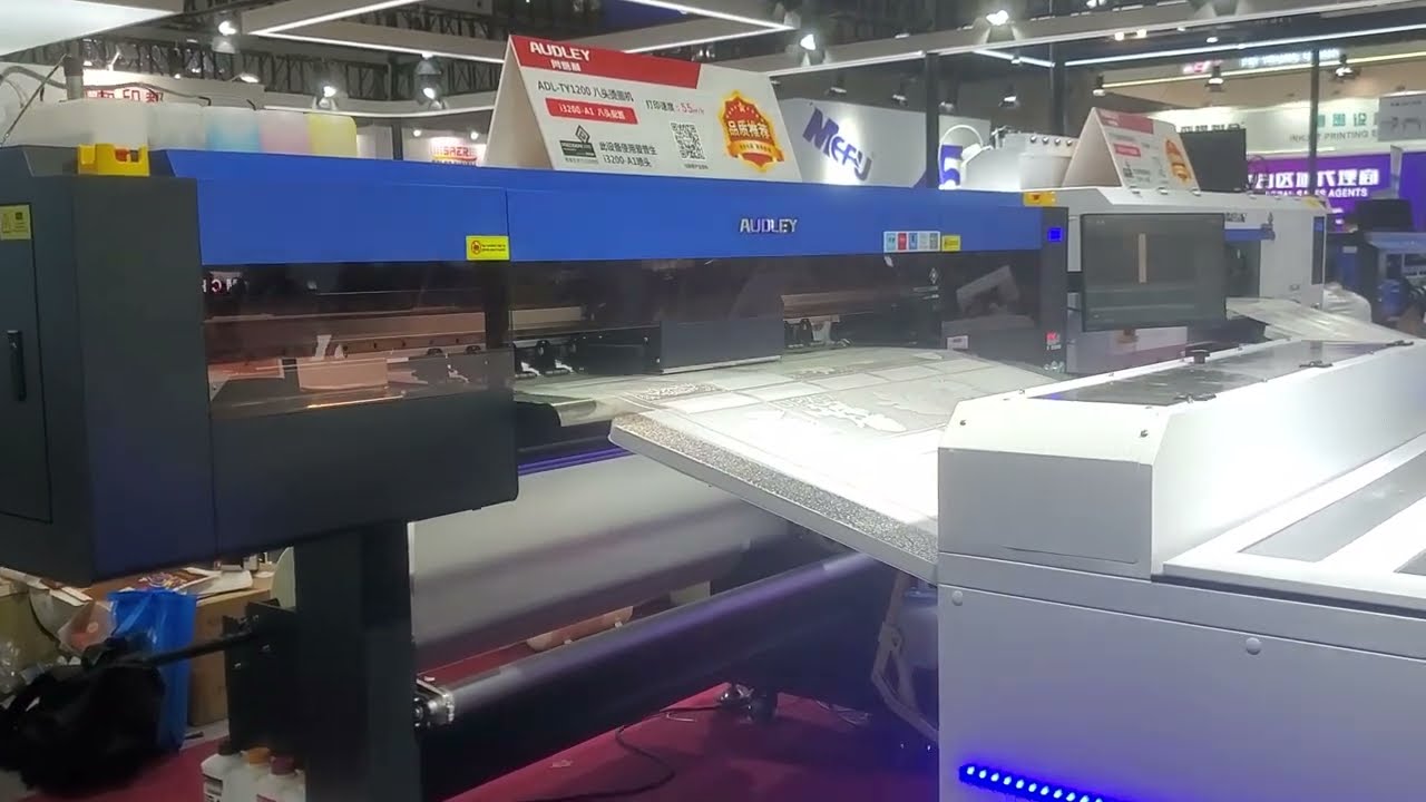 breaking news:Audley 1.2mtr 8 head dtf printer and auto-shaker machine, sophie +86 15136217640