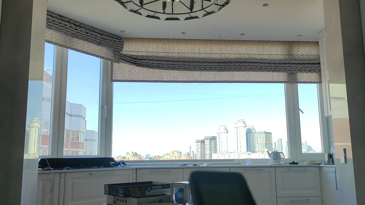 Римские шторы с электроприводом и управлением со смартфона