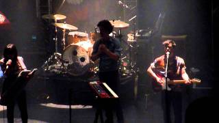 LILLY WOOD & THE PRICK : Little Johnny (live), Olympia, Paris, 1er juin 2011