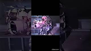 White Lion * Vito Bratta * Mike Tramp *James LoMenzo * Greg D'Angelo *  Tell Me