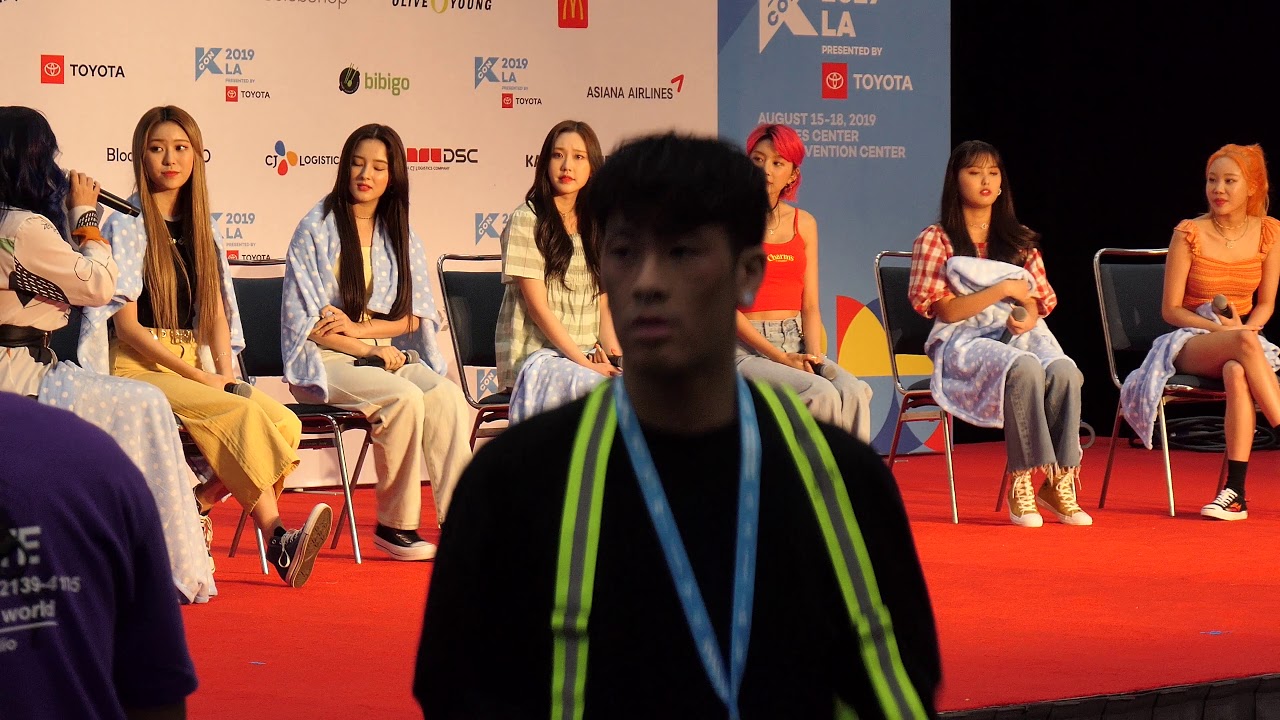 190816 fancam 2019 Kcon LA momoland artist engagement Part 1