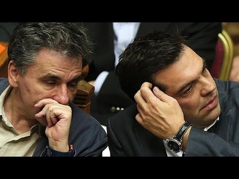 تسيبراس يواجه حركة معارضة داخل حزبه بشأن اصلاحات تسبق خطة الانقاذ