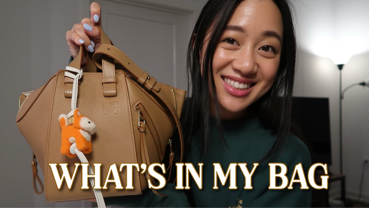 ハンドバッグ Loewe Borsa Hammock Compact In Pelle WHAT'S IN MY BAG ♡ LOEWE COMPACT HAMMOCK - YouTube