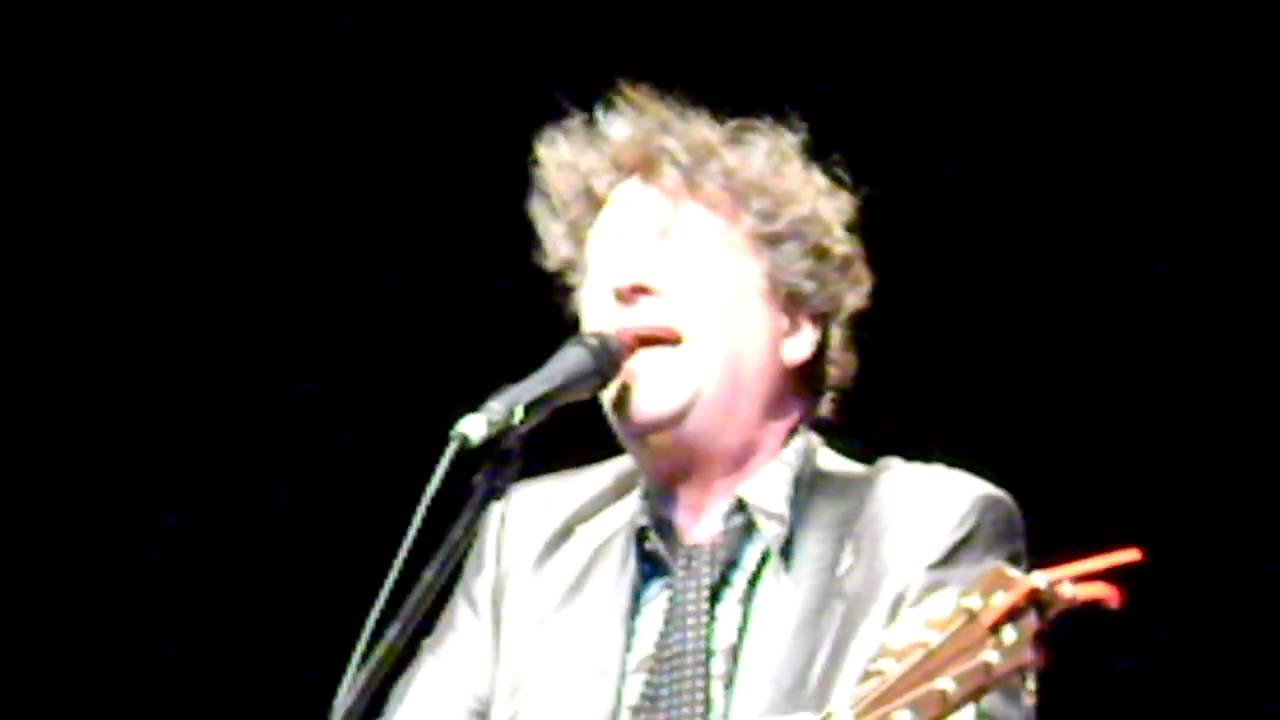 Glenn Tilbrook (Squeeze) "Slightly Drunk" 4-10-11 FTC Fairfield, CT
