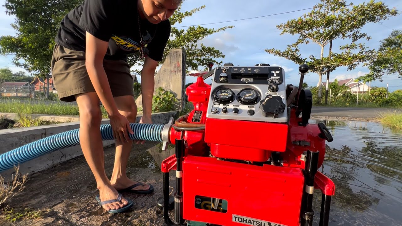 MESIN PEMADAM KEBAKARAN PORTABLE TOHATSU V80