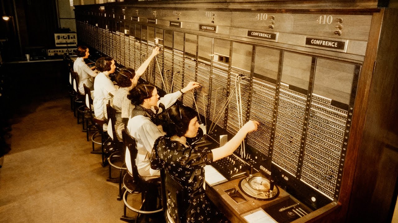 その他 A&T Why AT&T's 1950s Switching Equipment Ran 40+ Years Without Updates