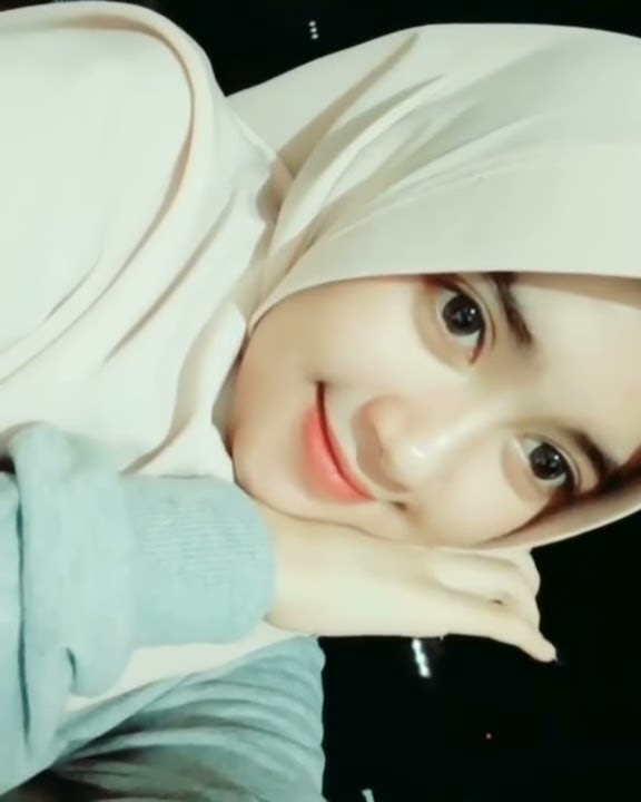 story wa cewek cantik