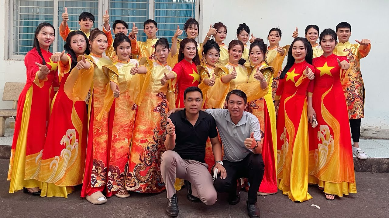 Hát múa: Hồn Việt vươn cao cùng năm châu - Xưởng 2-6 Công ty Cổ phần may Bình Thuận - Nhà Bè