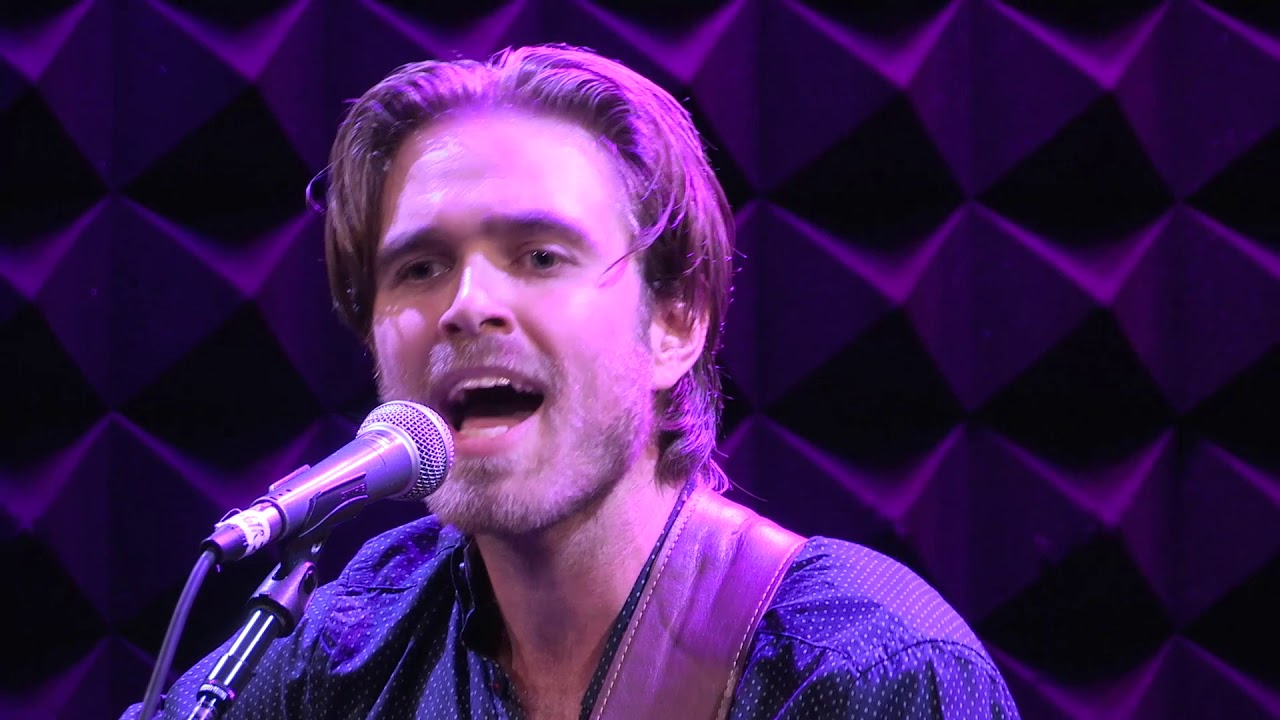 Kyle Riabko -  Bacharach Reimagined - Solo - Sizzle Reel