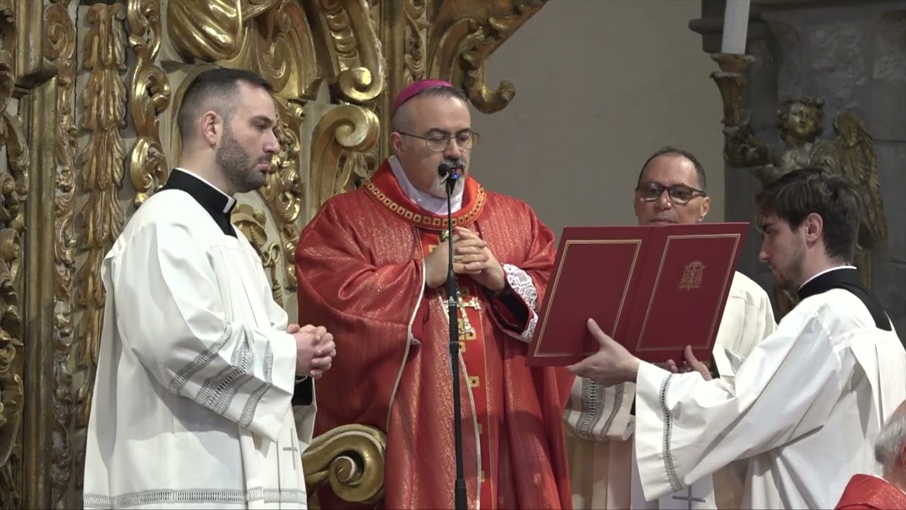 Melfi. Apertura Celebrazioni 950° della Fondazione della Cattedrale. Solenne Pontificale del mattino