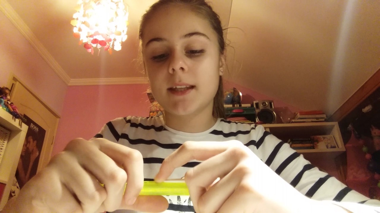 Mi van a táskámban + Mi van a tolltartómban