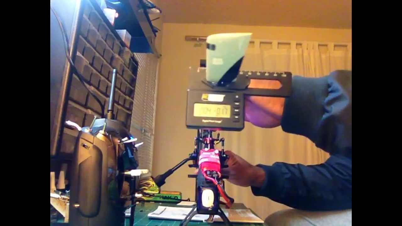 Heli setup with just a pitch gauge.