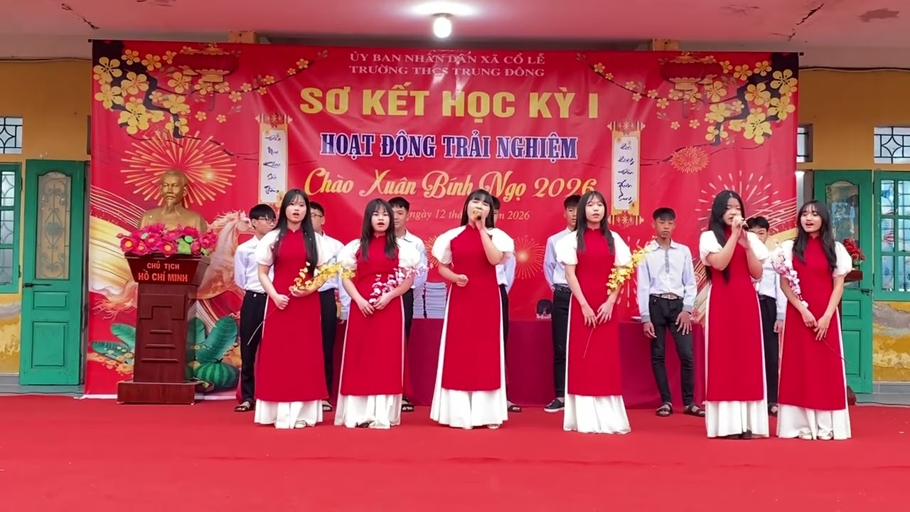 8A3_Việt Nam ơi mùa xuân đến rồi