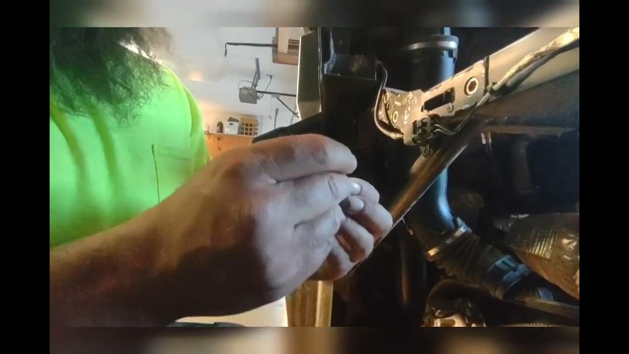 Can am commander clutch adjustment we are not pros..canam clutchutv