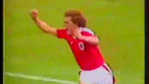 Toni Polster (Áustria) - 17/11/1982 - Áustria 4x0 Turquia - 1 gol