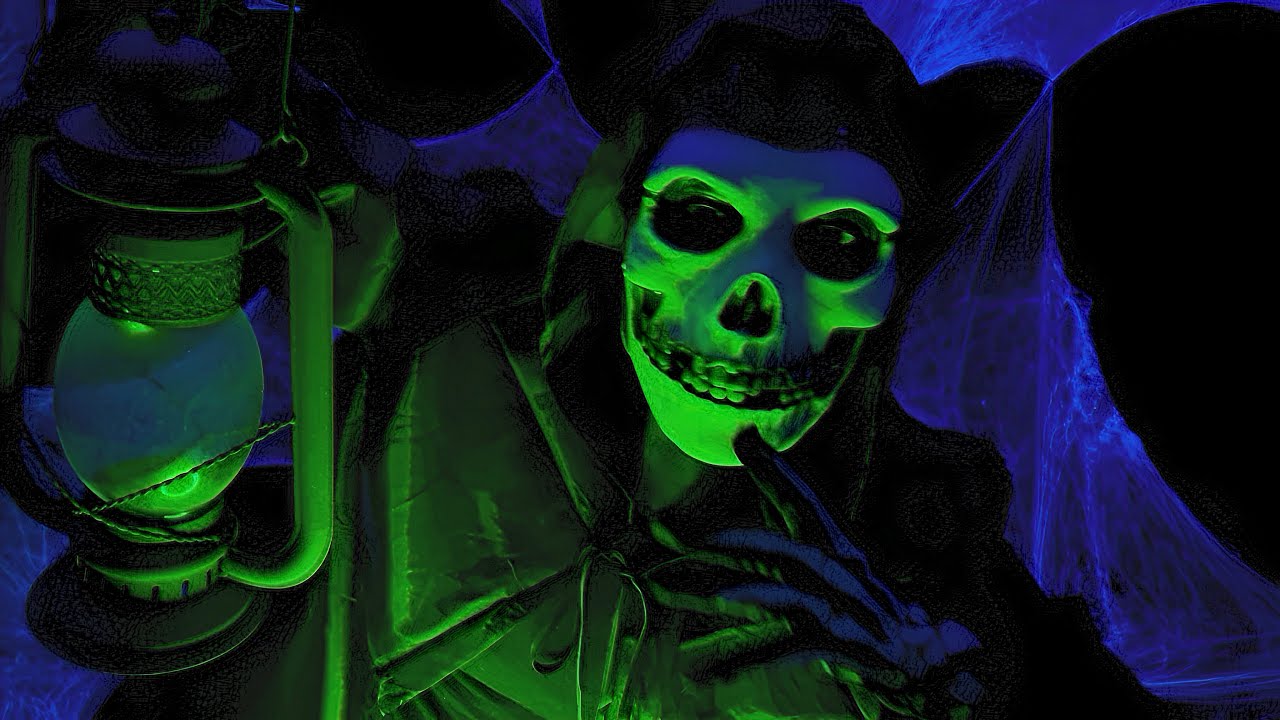 CRIMSON CRUX - Dig Up Her Bones (Misfits cover)