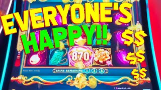 DOUBLED EVERYWHERE!!!! with VegasLowRoller on Ta-da Panda and Diamond Rush Slot Machine