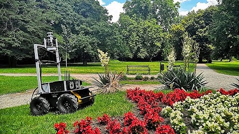 Husky A200 | Autonomous navigation in three different environments