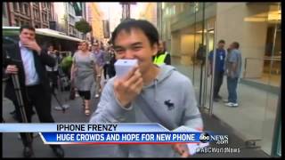 Die-Hard Apple Fans Camp Out and Wait on Line for New iPhone