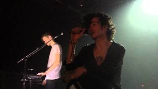 Download Lagu THE 1975 - Me // Toronto MP3 Download Lagu THE 1975 - Me // Toronto MP3