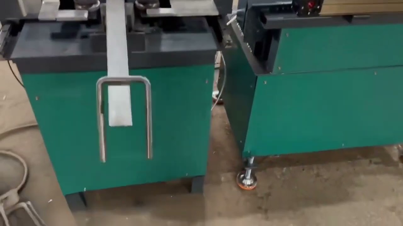 Thread rolling machine for the rods are as long as 36"
