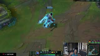 Tyler2 runs it down mid