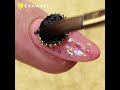 開け閉めできる！？動かせるメイクパレットネイル
