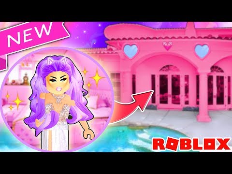 BUYING A HUGE BEAUTY & FASHION MANSION IN ROBLOX!