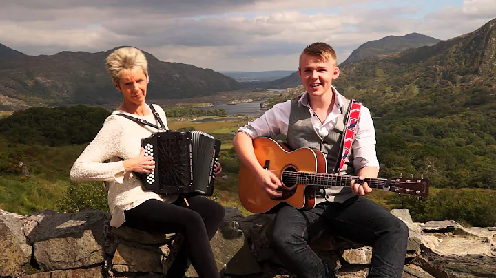 Danny & Mary O'Leary - Manchester Rambler
