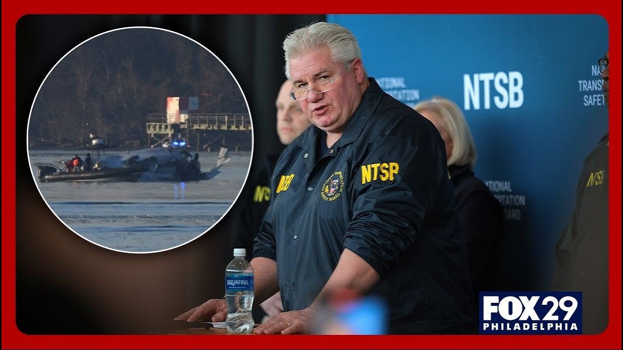NTSB provides update on DC plane crash investigation - YouTube