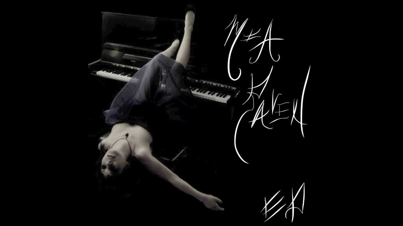 Screams Over Salem - Mia Raven