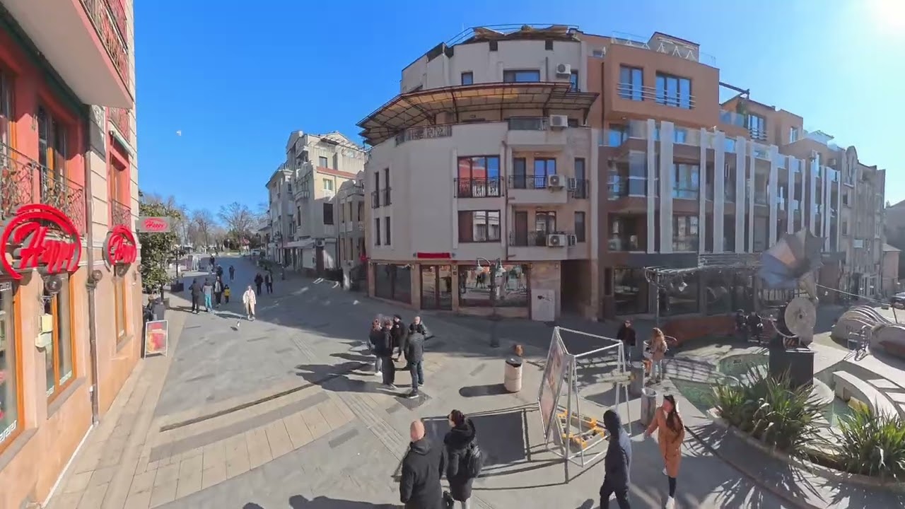 От центъра до морската градина на град Бургас