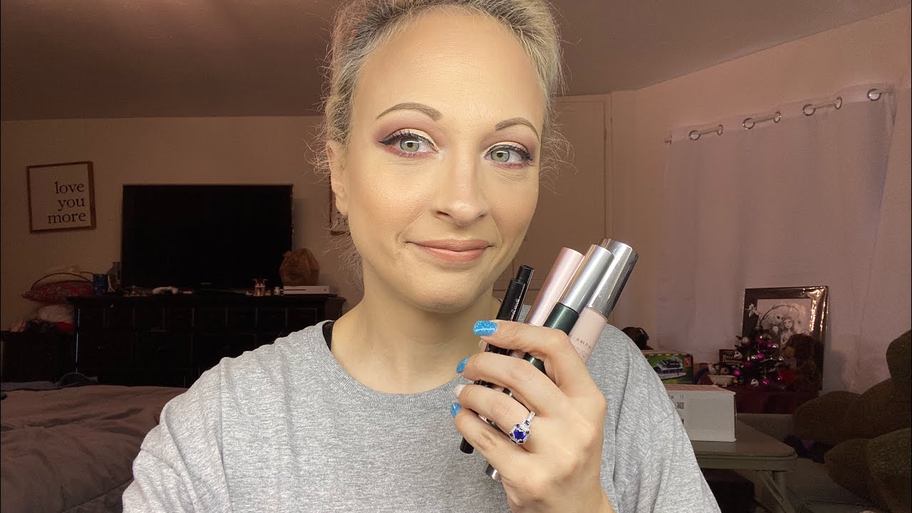 Makeup samples that made me buy the full size