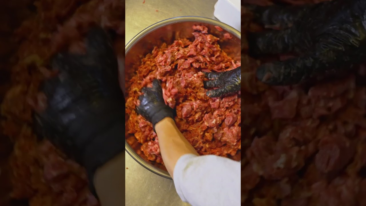 東京都目黒区のハンバーガーショップ【OVERWHELM】ランチ・ディナーに