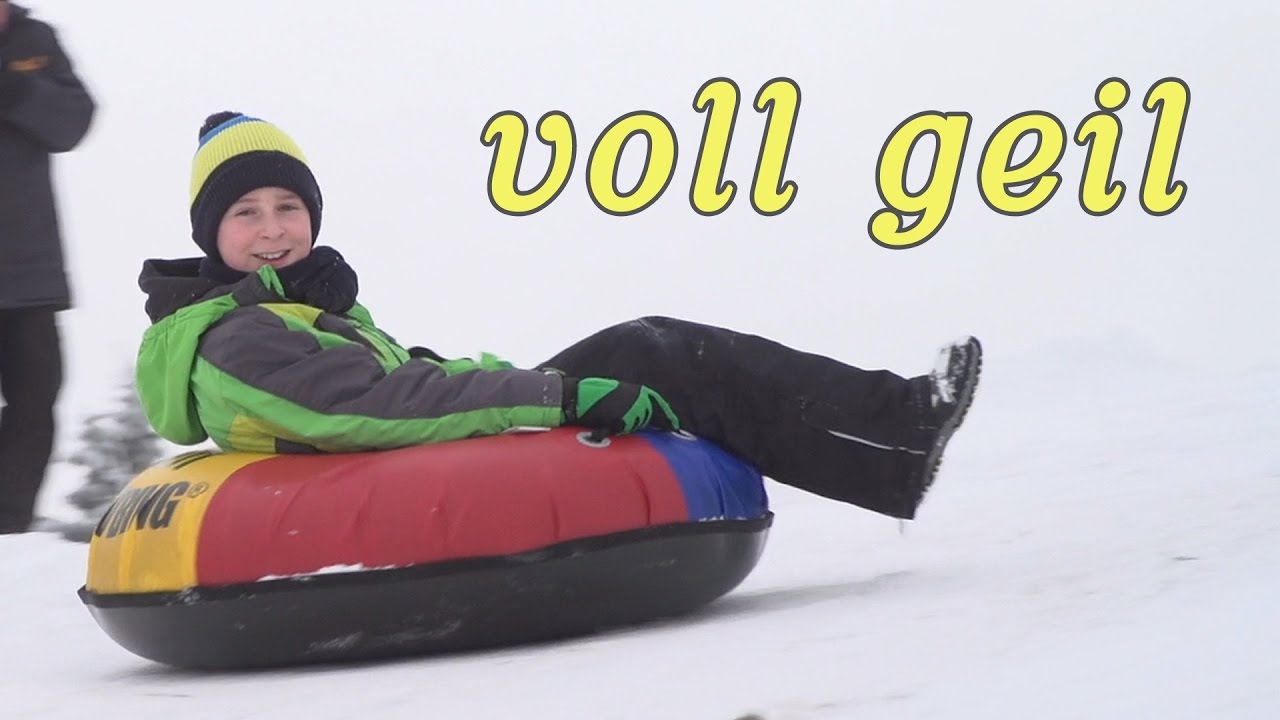 Rodeln mit dem Gummi-Schlauch: Sicherheitstipps für das Snowtubing