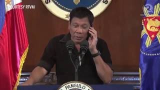 Duterte calls Robredo in front of reporters, offers Housing czar job