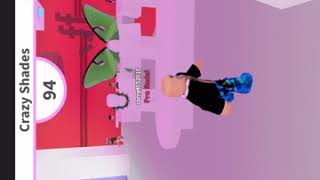 Roblox fashion famous but doing complete opposite