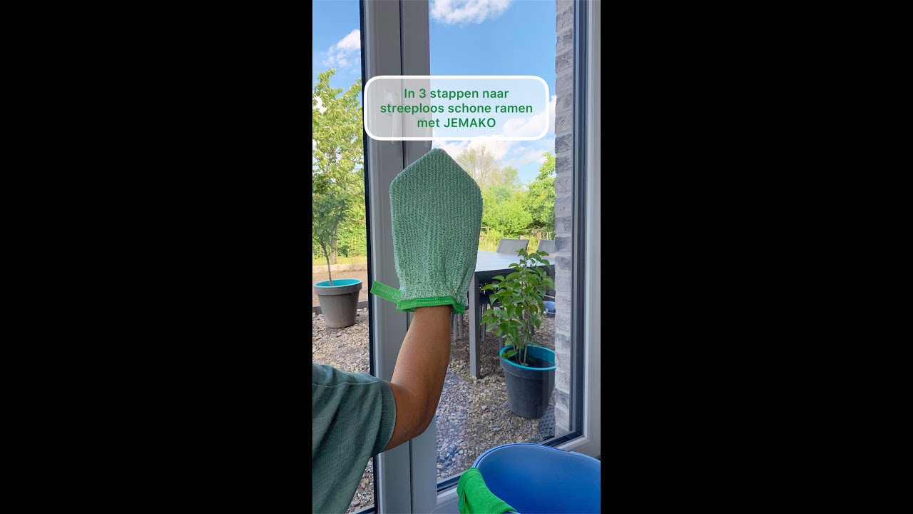 Schone ramen zonder strepen: Heel eenvoudig met alleen water en JEMAKO. 