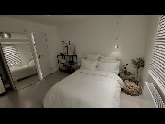 Large ensuite room in Colindale/West Hendon area Main Photo